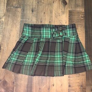 3 for $20 / Vintage Vibrations Kilt Skirt (3)
